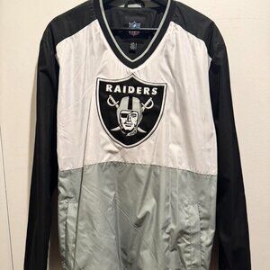 Las Vegas Raiders NFL pullover jacket in size L